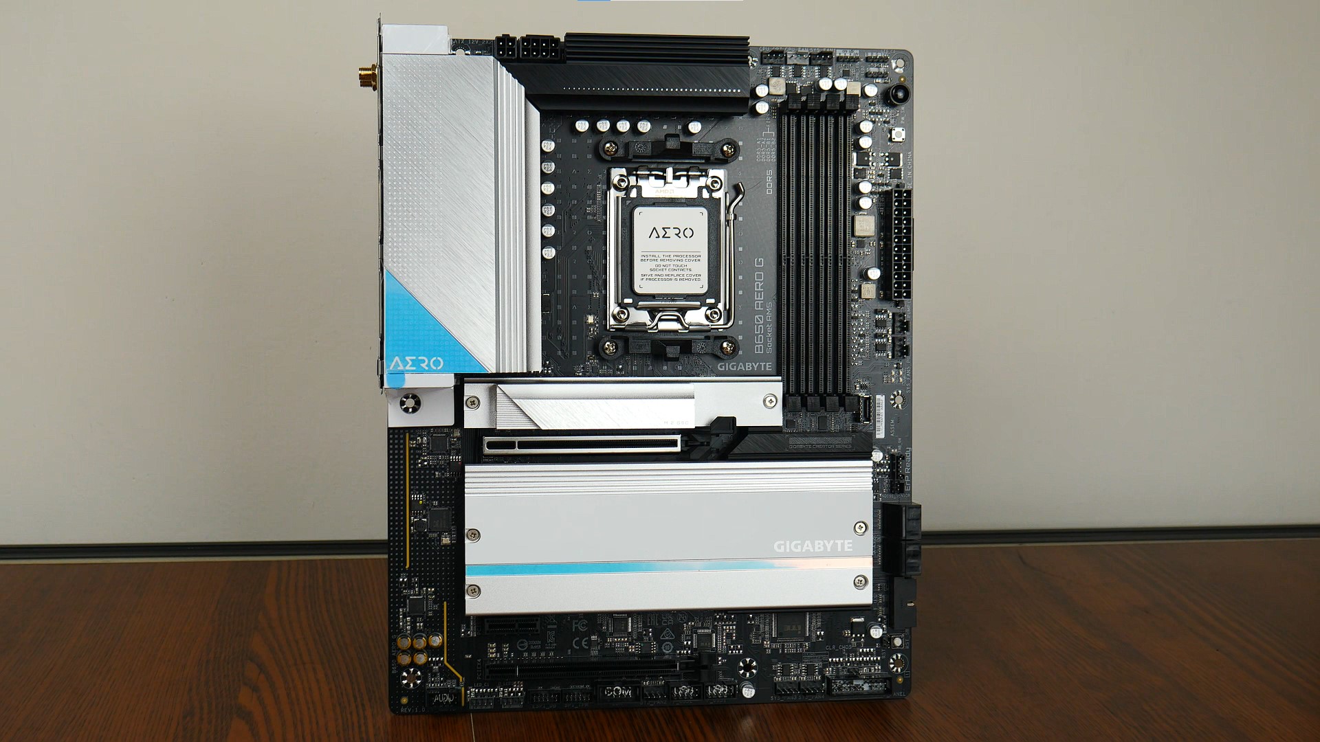 Review: Gigabyte B650 AERO G AM5 Motherboard
